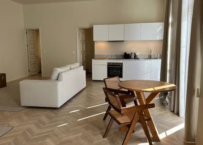 Downtown Collection *